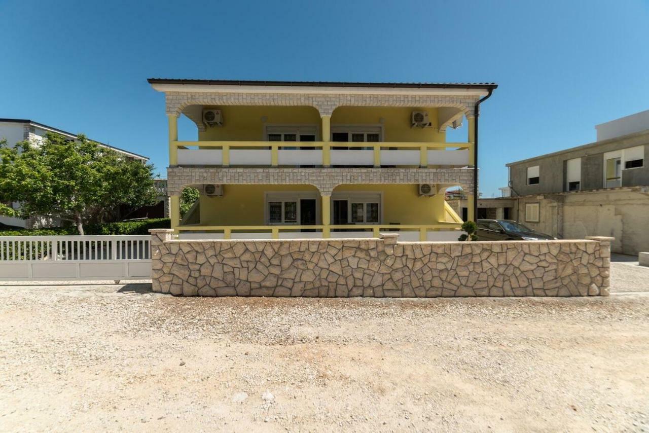 ויר Apartments Vam מראה חיצוני תמונה